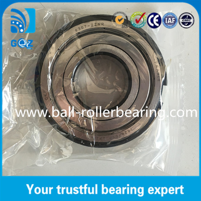 โลหะป้องกัน SKF 6307-2ZNR กล่องกล่องลึกที่มีวงแหวน Snap